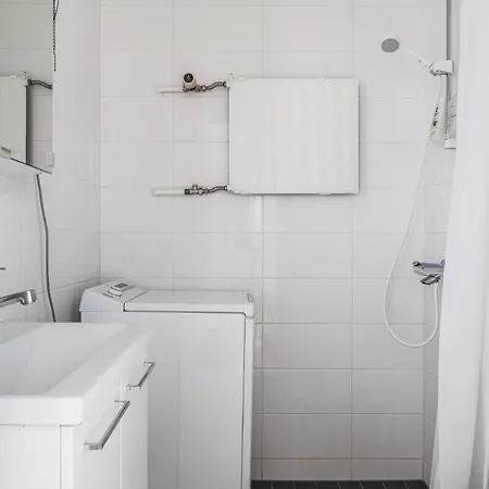 Car-friendly Gem, Quiet With Free Parking Helsinki