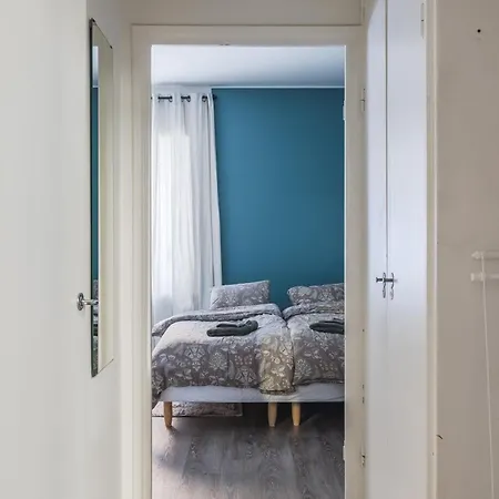 Viihtyisae Yksioe Helsingin Ruskeasuolla * Helsingfors