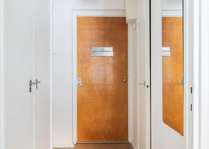 Apartament Viihtyisae Yksioe Helsingin Ruskeasuolla *