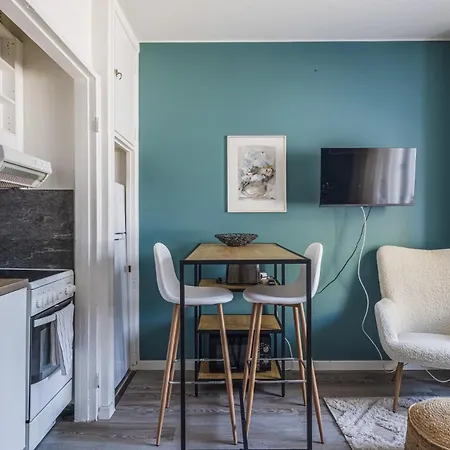 Apartman Viihtyisae Yksioe Helsingin Ruskeasuolla *