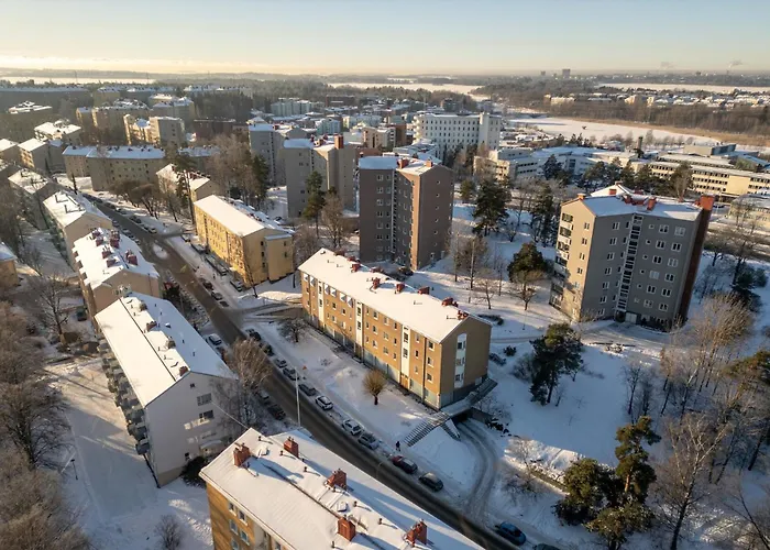 Viihtyisae Yksioe Helsingin Ruskeasuolla 아파트 *